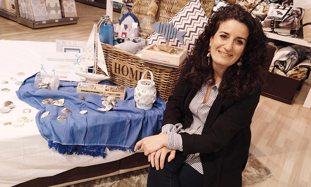 Instagrammer visita tienda Conforama con motivo de Los Días de la Decoración motivos marineros