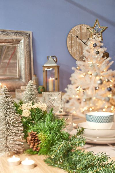 Guardar el árbol de Navidad en su caja original Conforama Guardar el árbol de Navidad en su caja original Conforama
