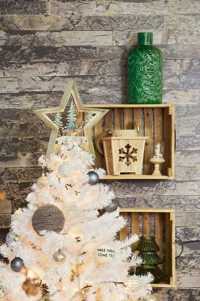 Maderas naturales con colores claros para Navidad Conforama Maderas naturales con colores claros para Navidad Conforama