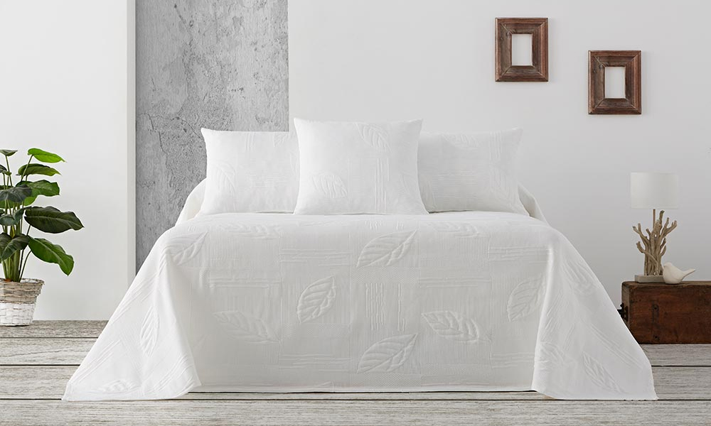 Colcha blanca REVY Conforama Colcha blanca REVY Conforama