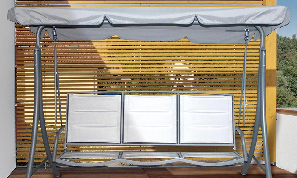 Cuando pruebes lo bien que se está tomando el fresco en tu balancín… ¡no querrás otra cosa! decoración áticos