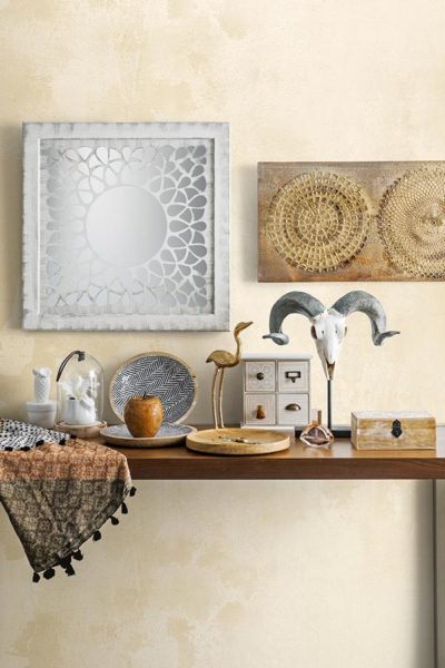 Un elemento decorativo acorde al estilo de la casa de quien regalas es una buena opción para cualquier ocasión formas originales de dar un regalo