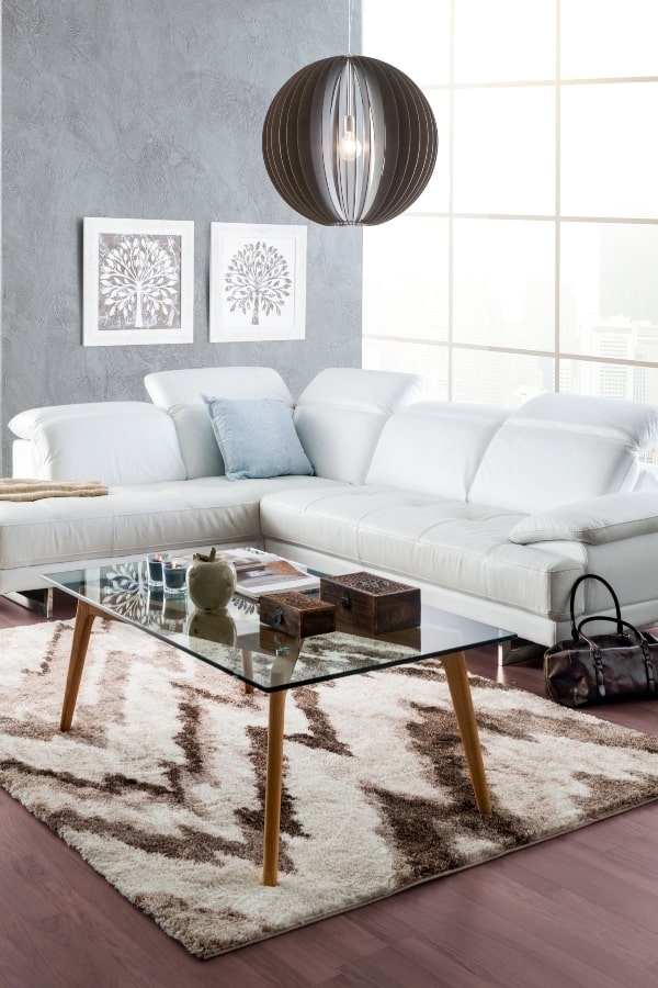 rinconera blanca para decorar salon cuadrado moderno de 30 metros