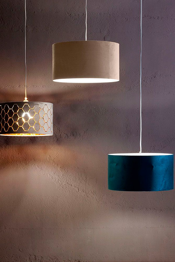 Sigue estos consejos para conseguir la luz ideal en cualquier habitación o estancia de una casa. cómo distribuir focos en el techo