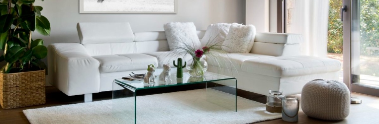 como limpiar sofa de piel blanco