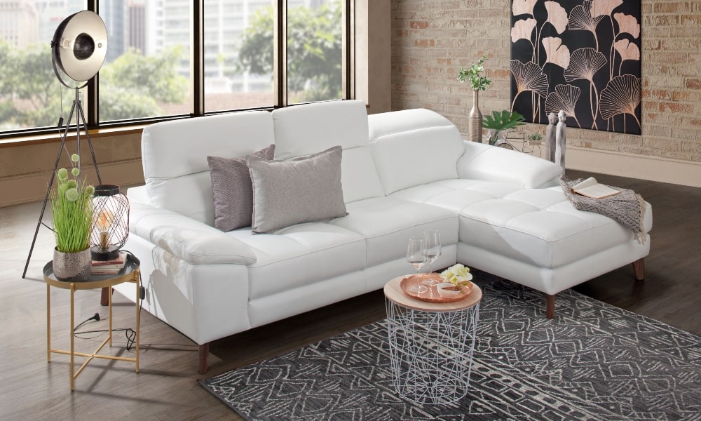 Chaise longue derecha SION de piel y patas de madera. ¡Relájate y distingue tu salón con su elegancia! como limpiar sofa de piel blanco