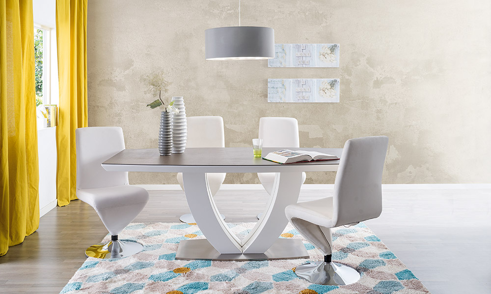 Si quieres una mesa de diseño, la mesa SIENA, con una base de lo más original, es una excelente opción decoración loft
