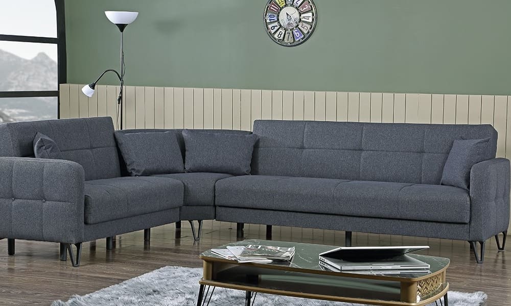 combinar sofa gris oscuro