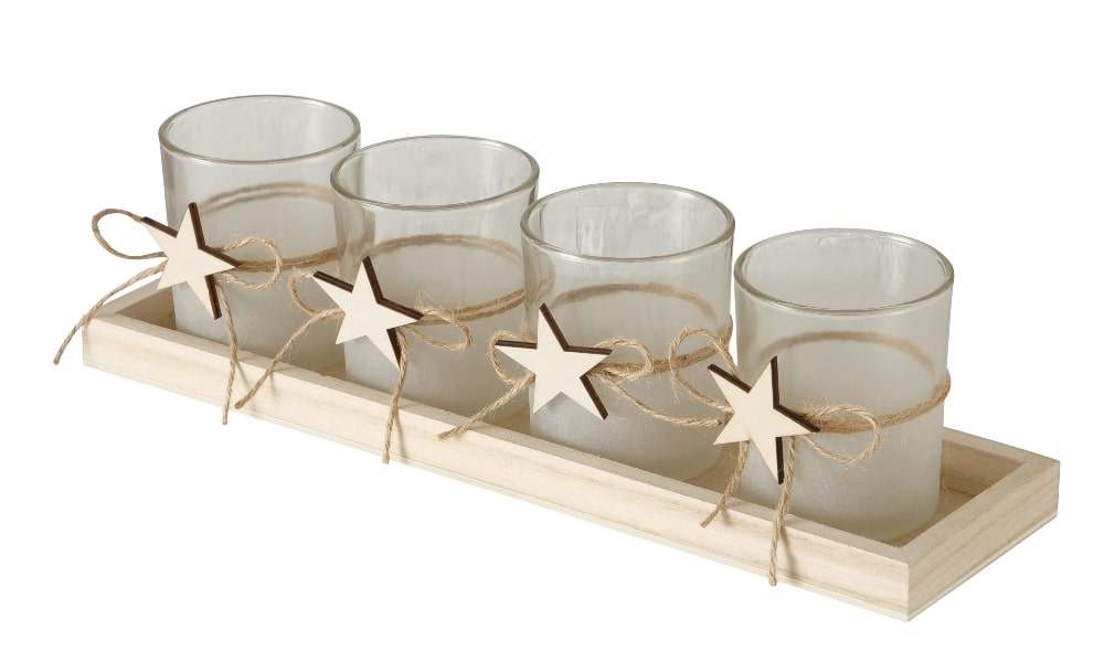 Si no te gustan los centros de mesa pomposos busca algo más minimalista como el portavelas LIORA de estilo Glamorous Christmas. decoracion navideña casera