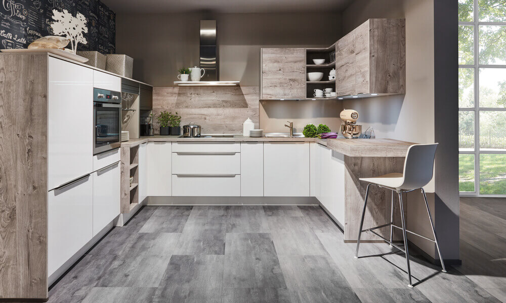 cocina pequeña con barra 