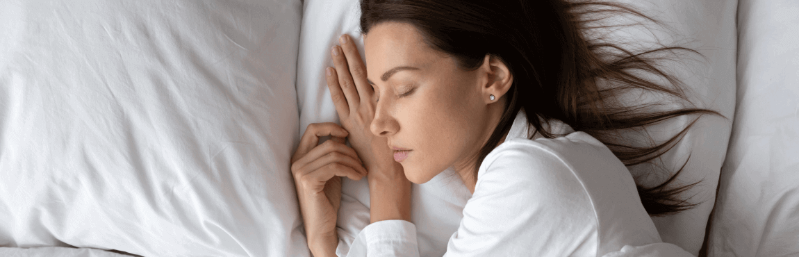 mejor-almohada-para-dormir-de-lado-comforama